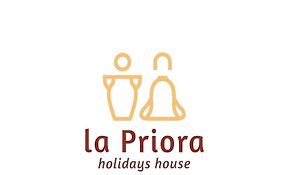 La Priora Holiday Home
